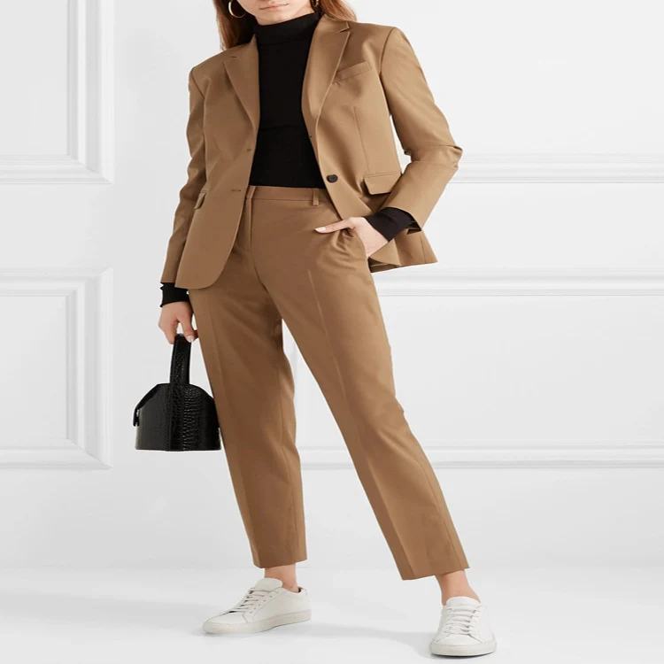 Damen Maßgeschneiderter Zweiteiliger Blazer‑Hosenanzug im schlanken Tailoring Nord Taschen