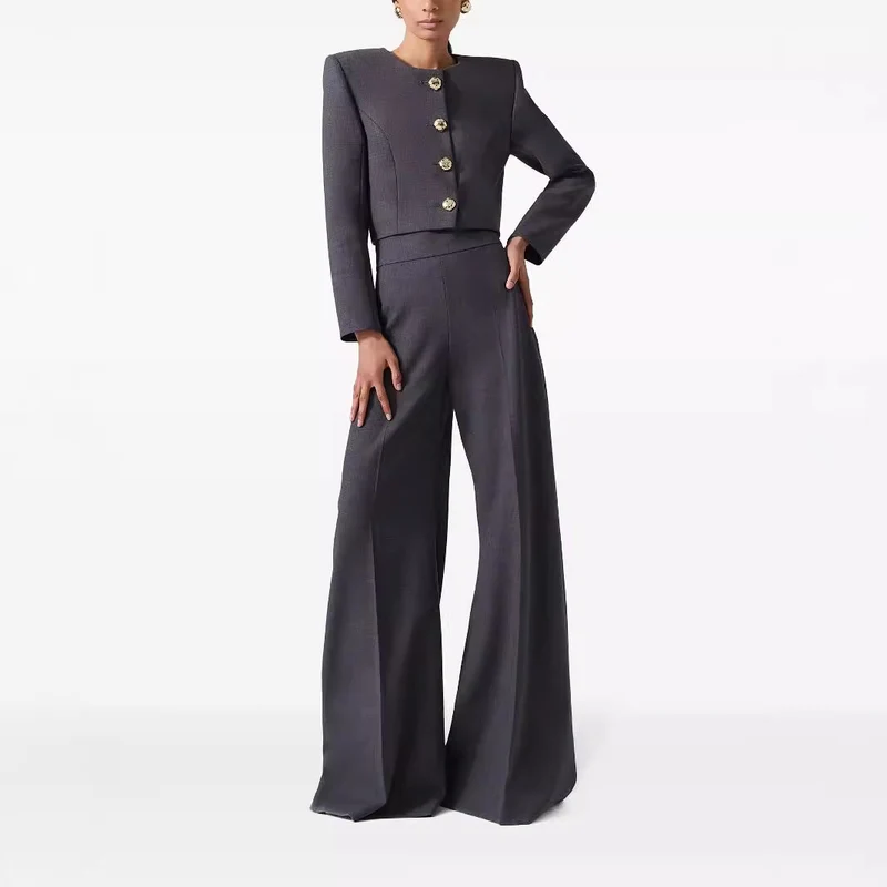 Damen Zweiteiliger Tailoring-Anzug Kurzblazer mit markanter Schulter und hochtaillierter Palazzohose Nord Taschen