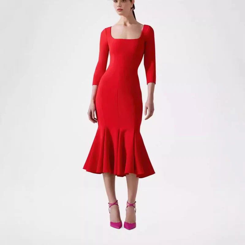 Damen Figurbetontes Midikleid mit quadratischem Ausschnitt und Meerjungfrauen-Saum Nord Taschen