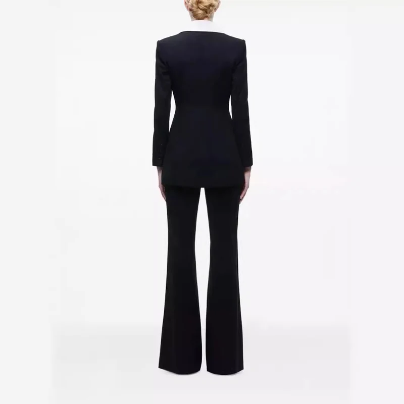 Damen Elegantes Zweiteiliges Smokingset mit kontrastierendem Schalkragen und ausgestellter Schlaghose Nord Taschen