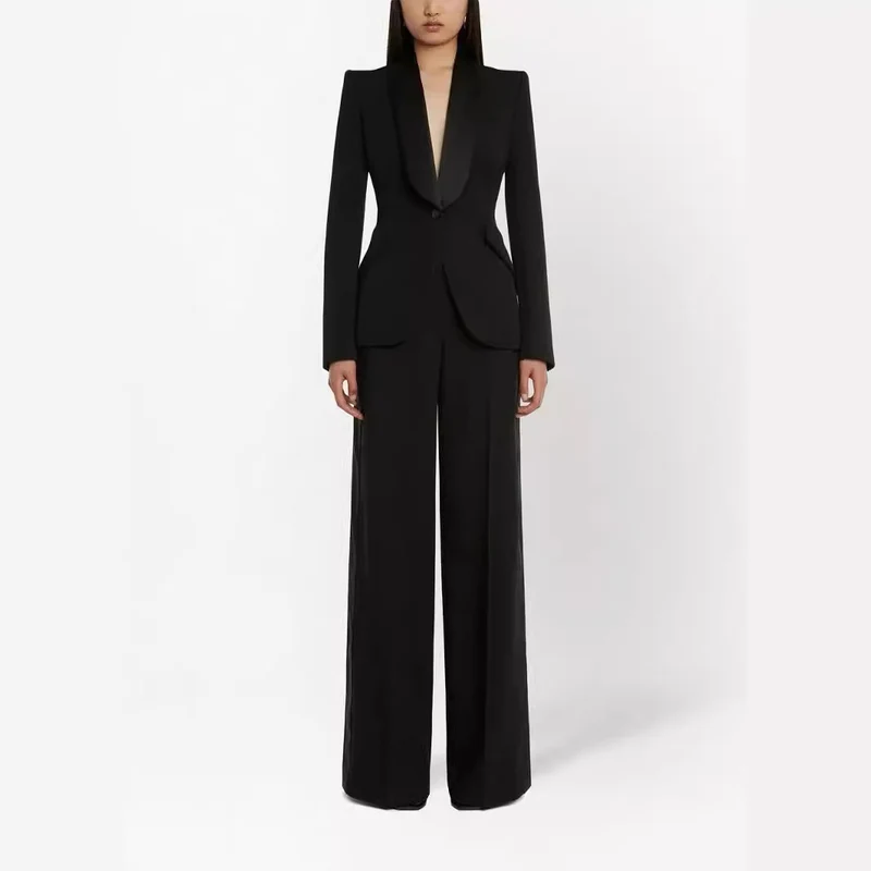 Damen Elegantes Smokingset im Tailoring mit tailliertem Einreihblazer und weiter Palazzohose Nord Taschen
