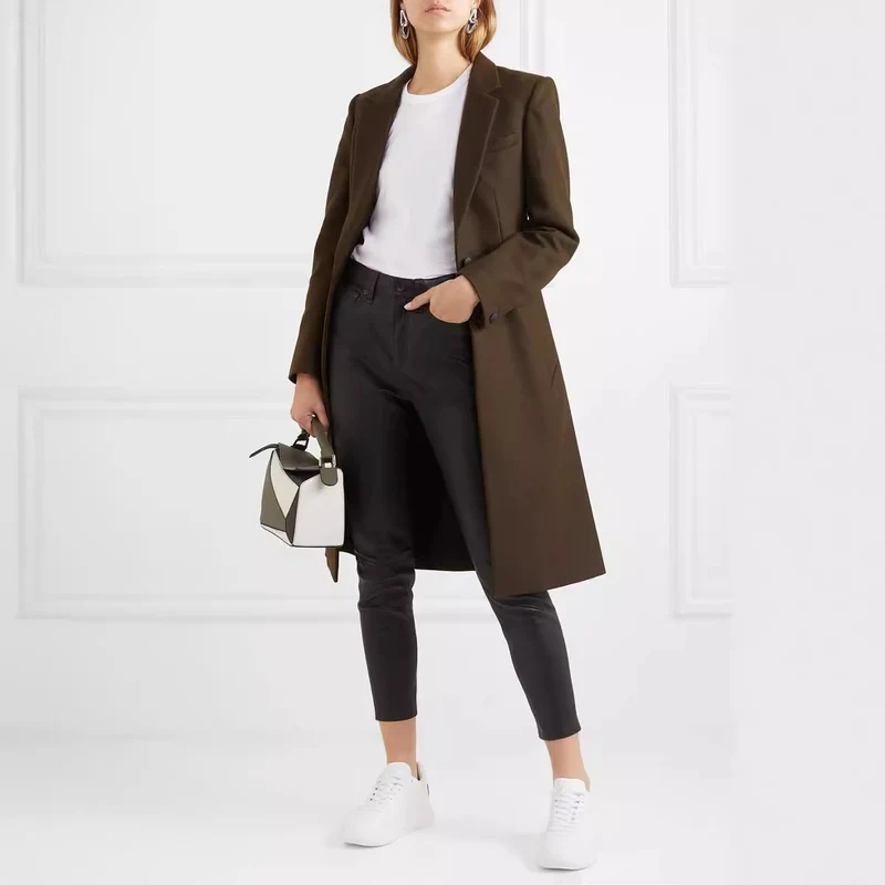 Damen Langmantel im schlanken Tailoring mit schmaler Silhouette Nord Taschen