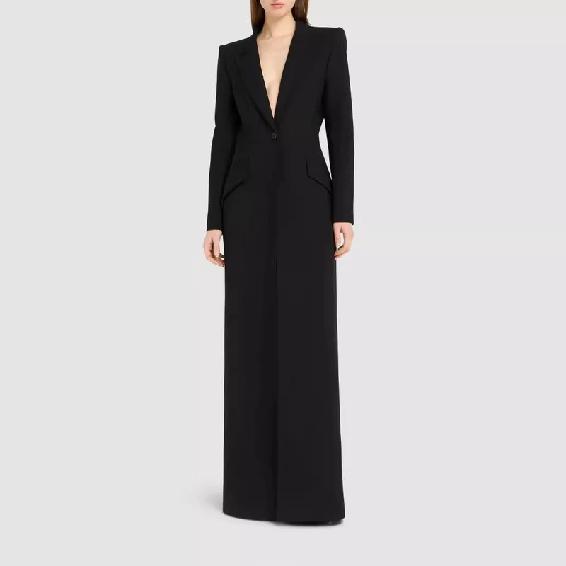 Damen Langes tailliertes Blazerkleid mit tiefem V‑Ausschnitt und strukturierten Schulterpolstern Nord Taschen
