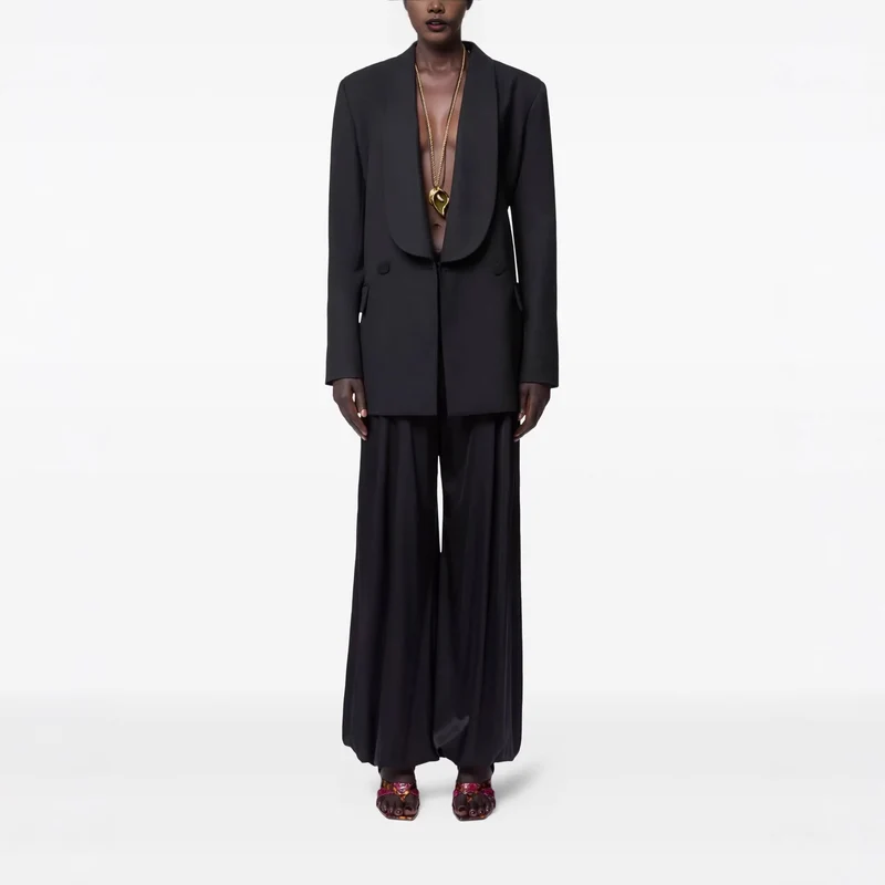 Damen Oversized Smoking-Longblazer mit tiefem Schalkragen und verlängerter Schulterlinie Nord Taschen