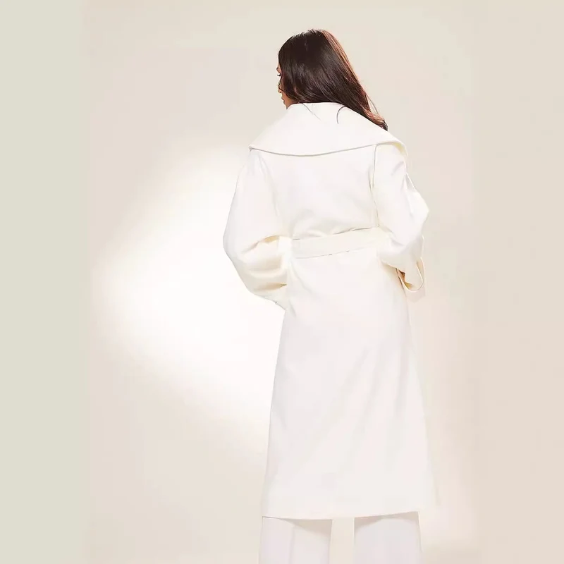 Damen Langer Oversize-Wickelmantel mit großzügigem Schalkragen und Bindegürtel Nord Taschen