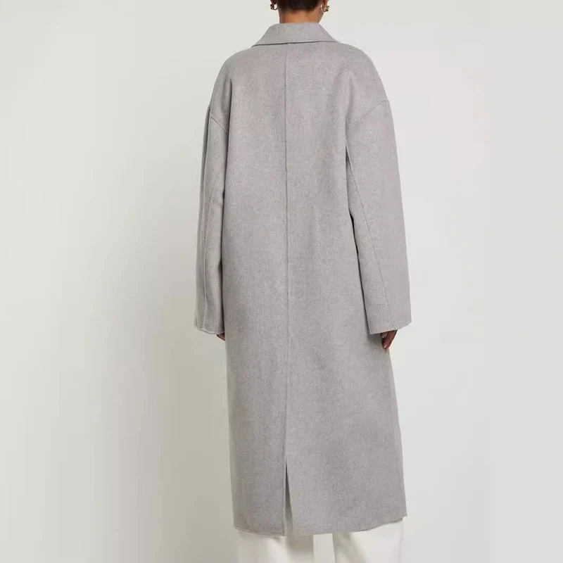 Damen Oversize Zweireihiger Longcoat mit fallender Schultersilhouette und goldenen Zierknöpfen Nord Taschen