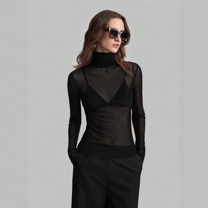 Damen Transparente Turtleneck-Bluse mit figurformendem Schnitt Arvani
