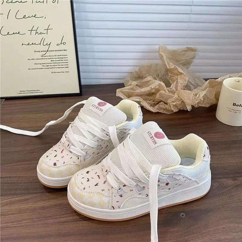 Damen modische Sneakers mit robustem Obermaterial und einzigartigem Design - Vittorelli