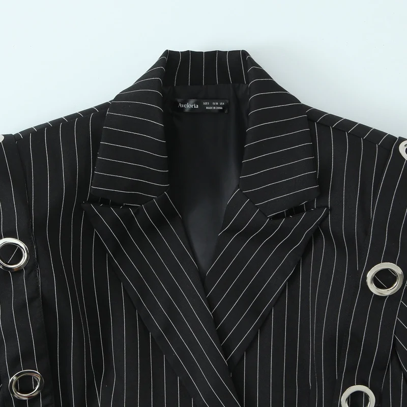 Damen Nadelstreifen-Blazer mit Ösenapplikation und Kordelzug Nord Taschen