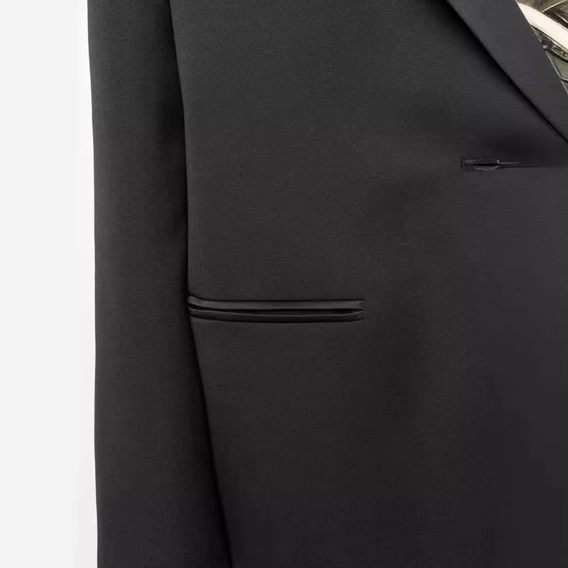 Damen Oversize Einreihiger Longblazer mit Satin-Schalkragen und cleanem Tailoring Nord Taschen
