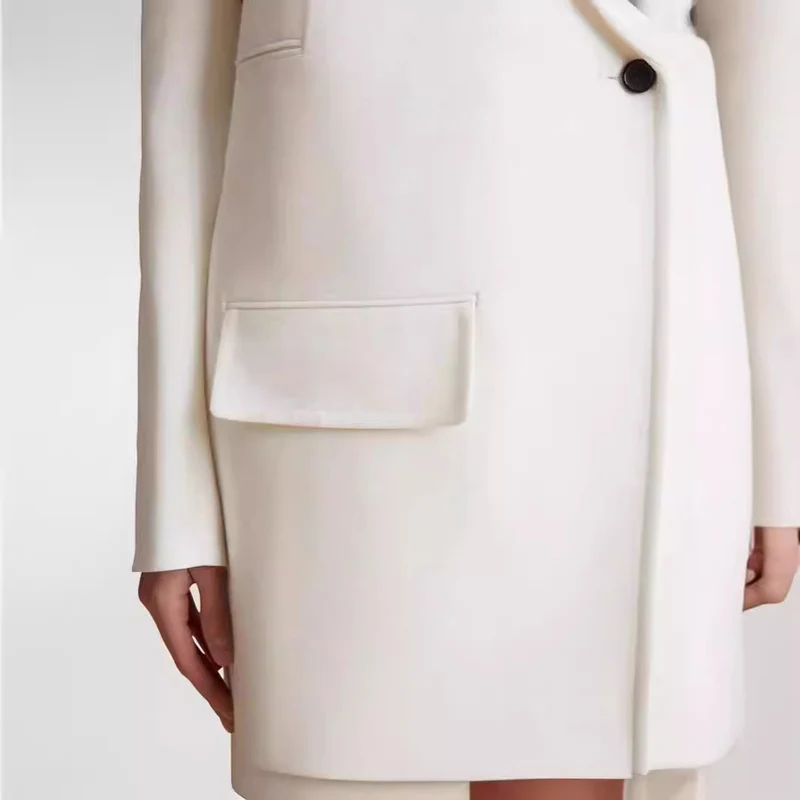 Damen Minimalistischer Longblazer mit asymmetrischer Ein‑Knopf‑Front und cleanem Longline‑Schnitt Nord Taschen