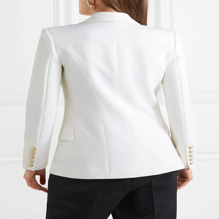 Damen Taillierter Zweireihiger Blazer im Smoking-Tailoring mit Schalkragen und goldenen Zierrundknöpfen Nord Taschen