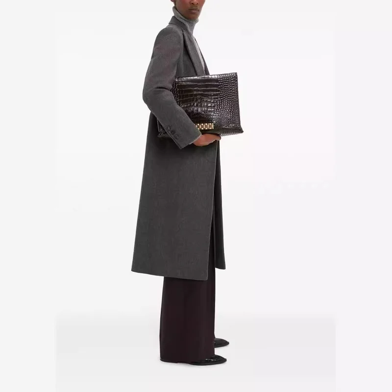 Damen Doppelreihiger Longcoat im Tailoring‑Look mit schmaler Silhouette und markanter Schulter Nord Taschen