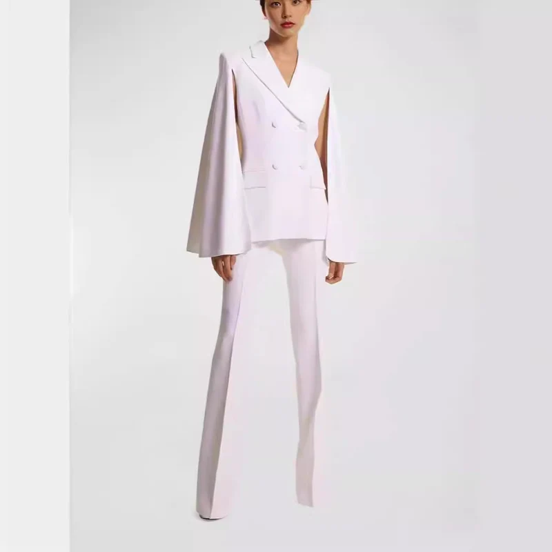 Damen Doppelreihiger Blazer mit Cape-Ärmeln und taillierter Silhouette Nord Taschen