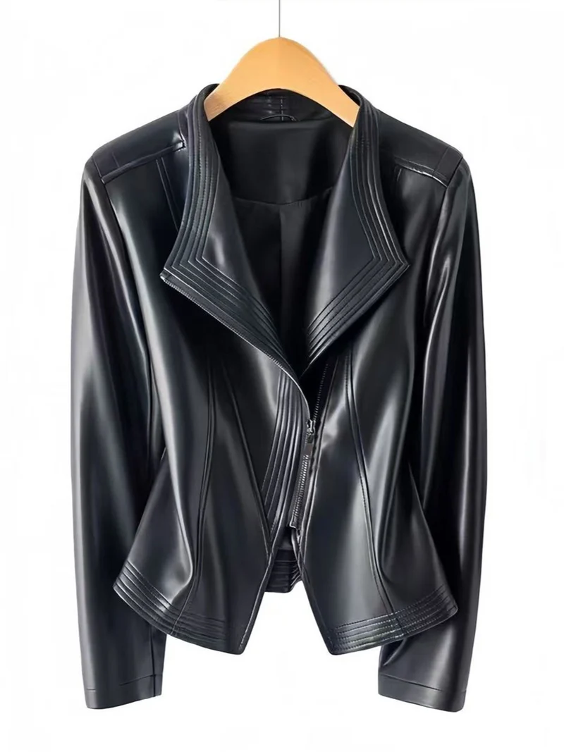Damen Kurz geschnittene Kunstlederjacke mit asymmetrischem Reißverschluss Nord Taschen