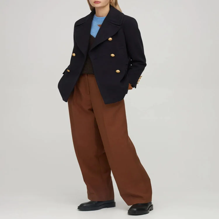 Damen Kurzer Zweireihiger Wollmix-Peacoat mit goldenen Zierrundknöpfen und taillierter Silhouette Nord Taschen
