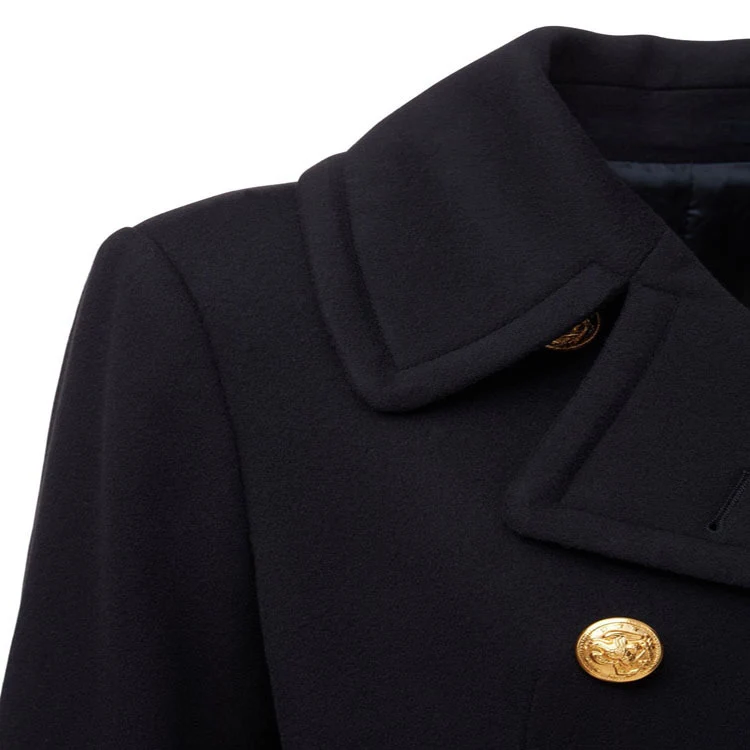 Damen Kurzer Zweireihiger Wollmix-Peacoat mit goldenen Zierrundknöpfen und taillierter Silhouette Nord Taschen