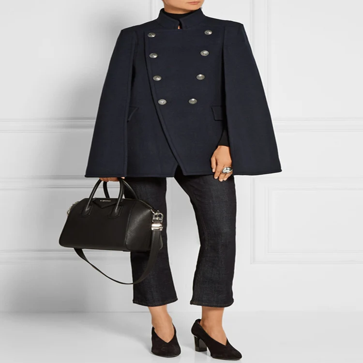 Damen Kurzer Cape-Mantel im Military‑Stil mit Doppelreihe und Stehkragen Nord Taschen