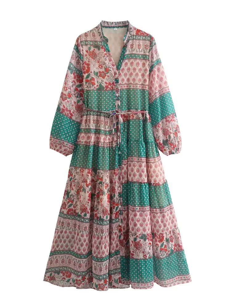 Damen Maxikleid mit Paisley‑Print, V‑Ausschnitt, Taillenband und Stufenrock Nord Taschen