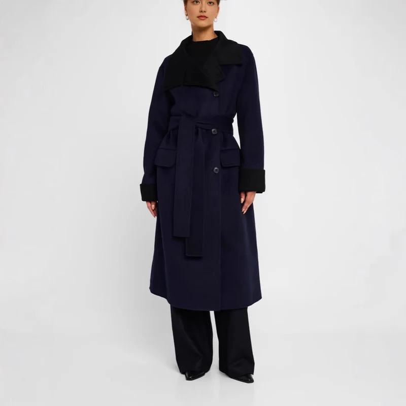 Damen Taillierter Wollmix-Mantel mit Bindegürtel, kontrastiertem Revers und Pattentaschen Nord Taschen