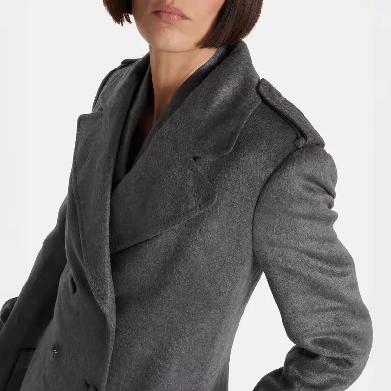 Damen Bodenlanger Zweireihiger Mantel im Vintage-Tailoring mit breitem Schalkragen Nord Taschen