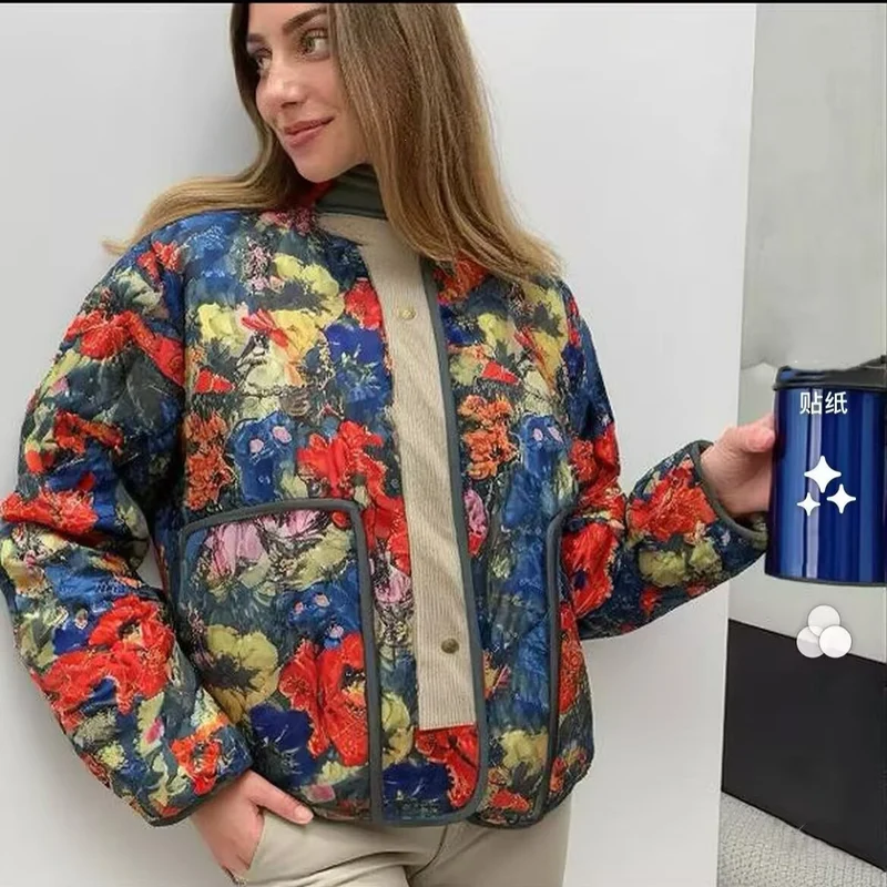 Damen Gesteppte Übergangsjacke mit floralem Allover-Muster und Stehkragen Nord Taschen
