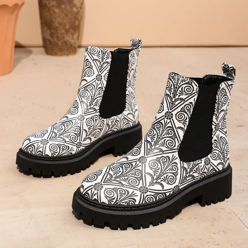 Damen Chunky Chelsea‑Boots mit buntem geometrischem Patchwork und markanter Lug‑Sohle Nord Taschen