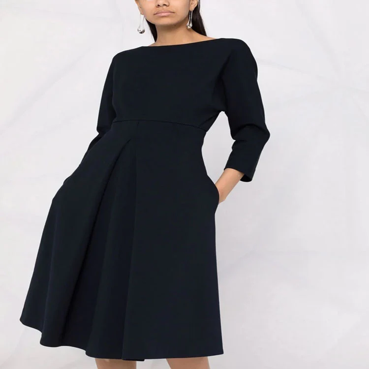 Damen Kleid mit 3/4-Ärmeln, Boot-Ausschnitt und tailliertem Faltenrock Nord Taschen