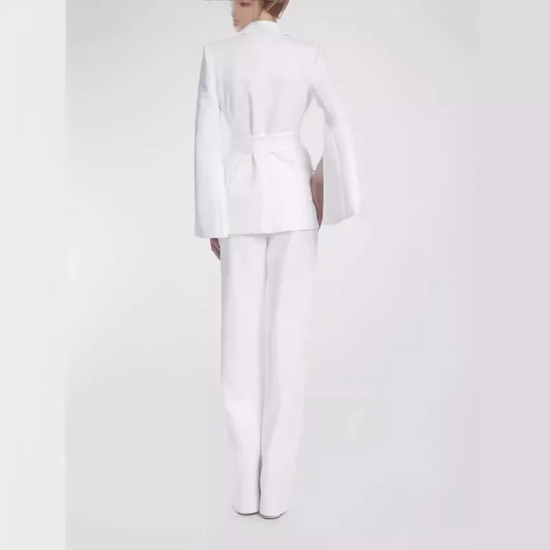 Damen Taillierter Cape-Blazer mit Bindegürtel und weiten Palazzohosen Nord Taschen