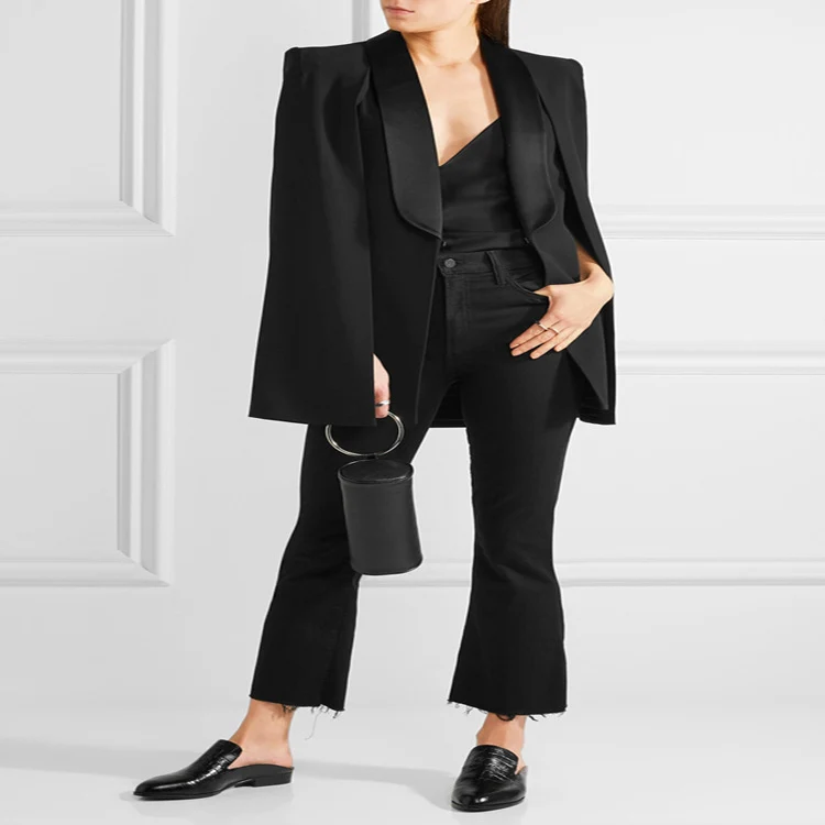 Damen Taillierter Abend-Capeblazer mit Satin-Schalkragen und Cape-Ärmeln Nord Taschen