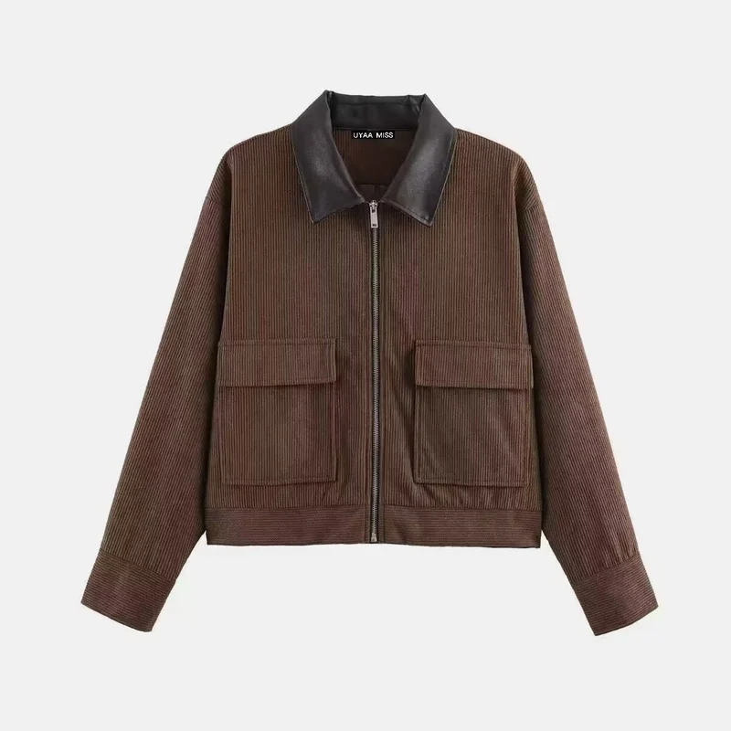 Damen Kurze Cordjacke im Blousonstil mit Lederkragen und aufgesetzten Klappentaschen Nord Taschen