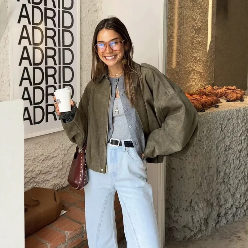 Damen Kurze Boxy‑Jacke im Oversize Wildleder‑Look mit Ballon‑Saum Nord Taschen