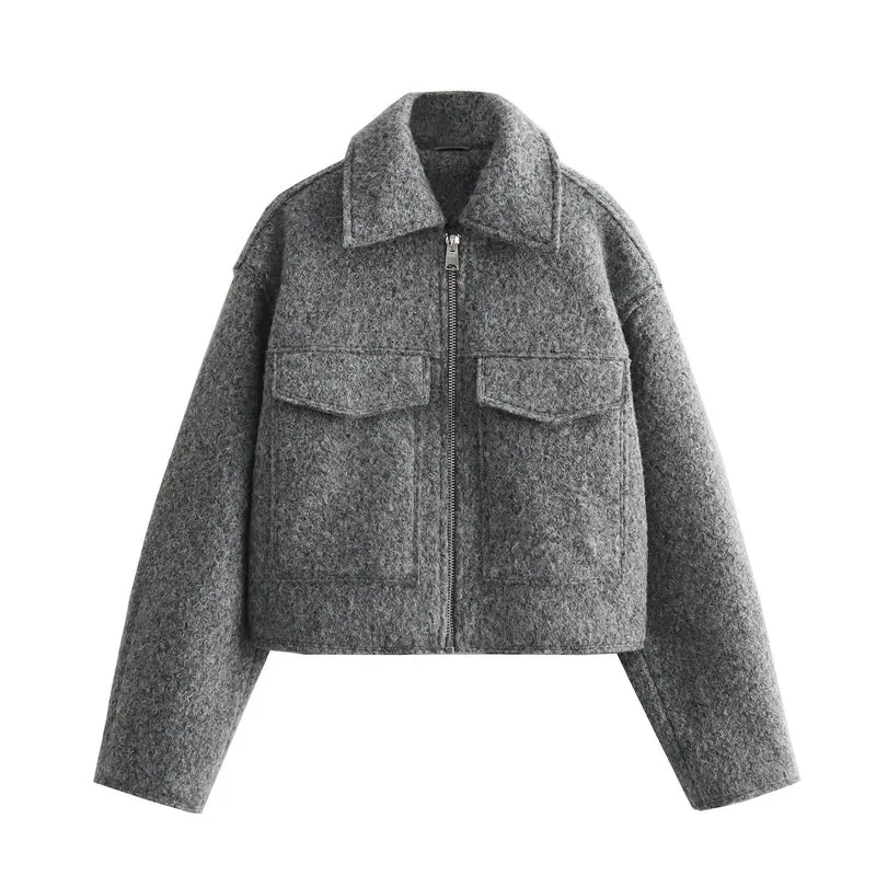 Damen Kurze Bouclé‑Jacke im Boxy‑Cut mit Reißverschluss und Pattentaschen Nord Taschen