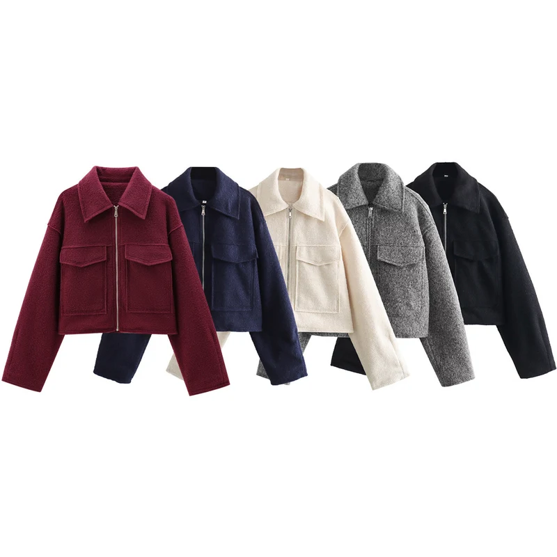 Damen Kurze Bouclé‑Jacke im Boxy‑Cut mit Reißverschluss und Pattentaschen Nord Taschen
