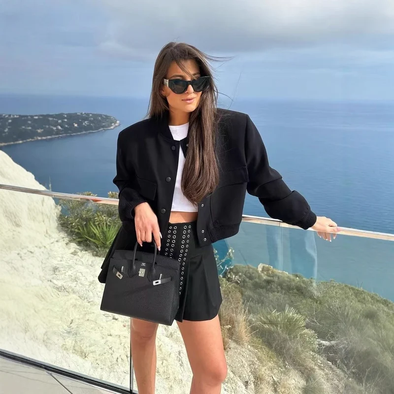 Damen Kurze Bomberjacke mit Leopardenprint, Rippbündchen und Pattentaschen Nord Taschen