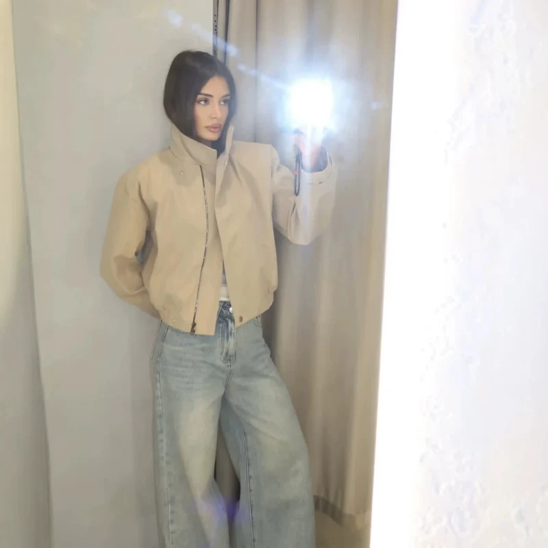 Damen Kurzblouson mit hohem Stehkragen, elastischem Bund und verdeckter Druckknopfleiste Nord Taschen
