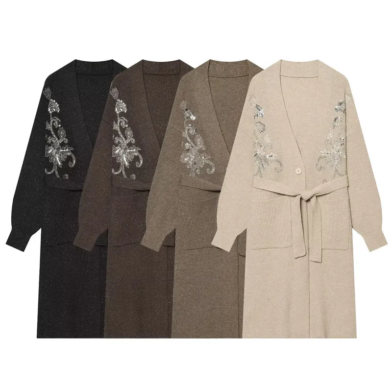 Damen langer Strickcardigan mit Taillengürtel und Paillettenstickerei Nord Taschen
