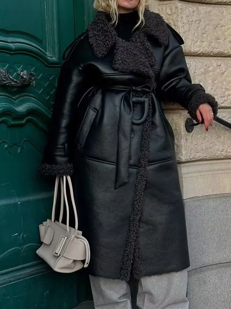 Damen langer Kunstleder-Mantel mit Teddy-Futter und Taillengürtel Nord Taschen