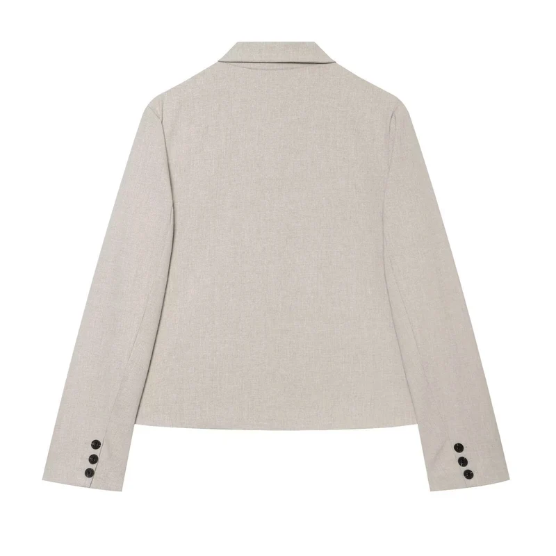 Damen Kurzblazer mit minimalistischer Linienführung, abgerundetem Saum und Pattentaschen Nord Taschen