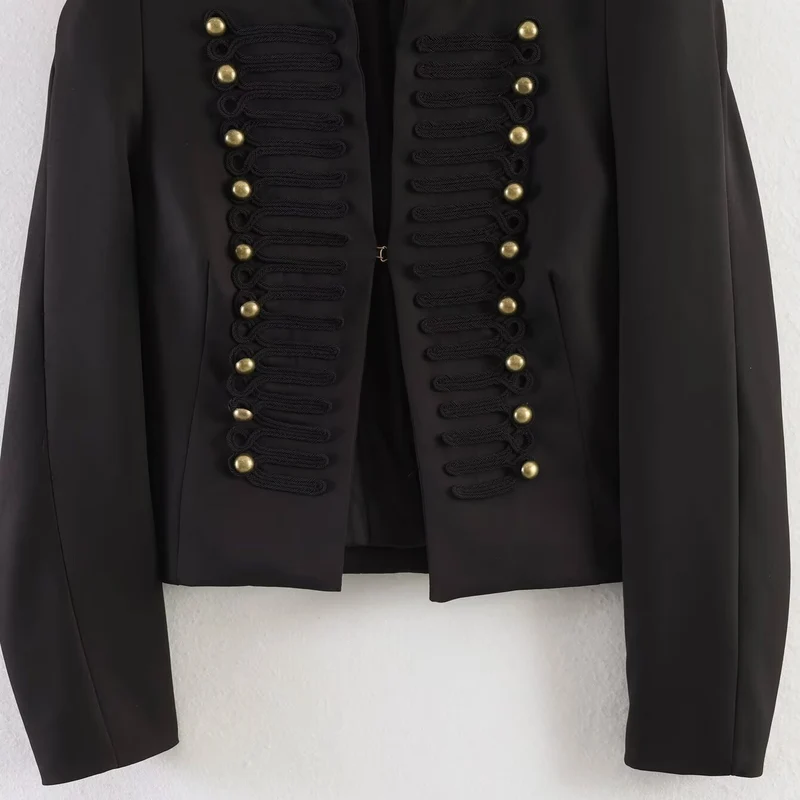 Damen Kurzblazer im Parade- und Militärlook mit dekorativen Kordelapplikationen und Zierknöpfen Nord Taschen
