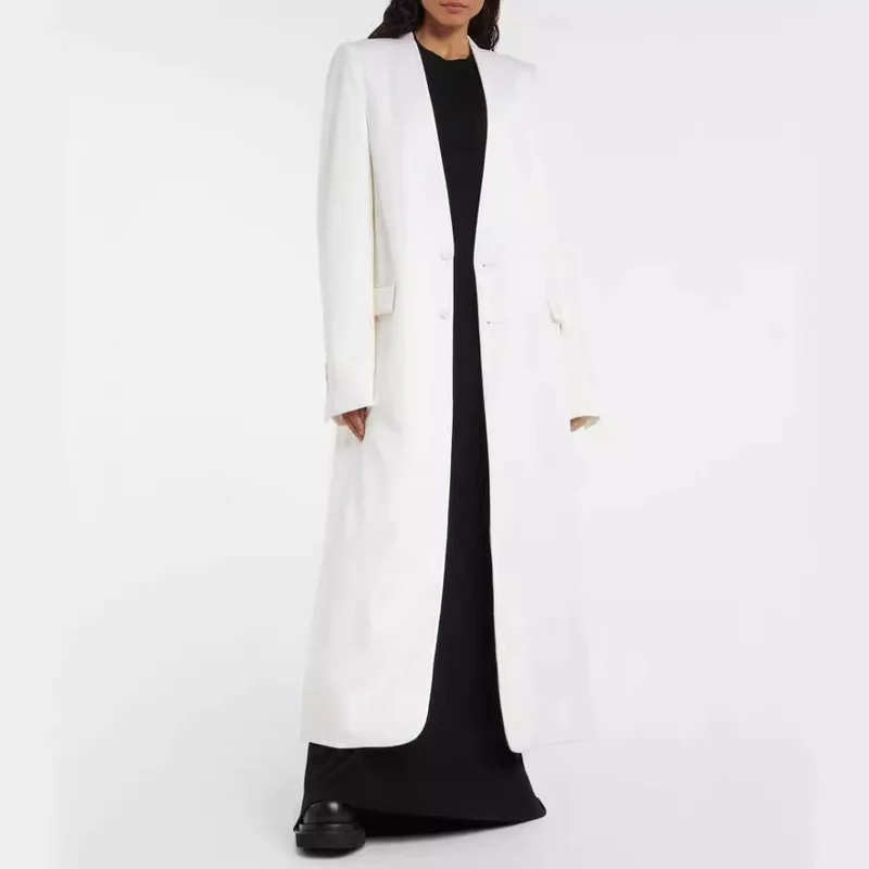 Damen Maxilanger schlanker Mantelblazer mit verdeckter Knopfleiste und schmaler Schulterlinie Nord Taschen