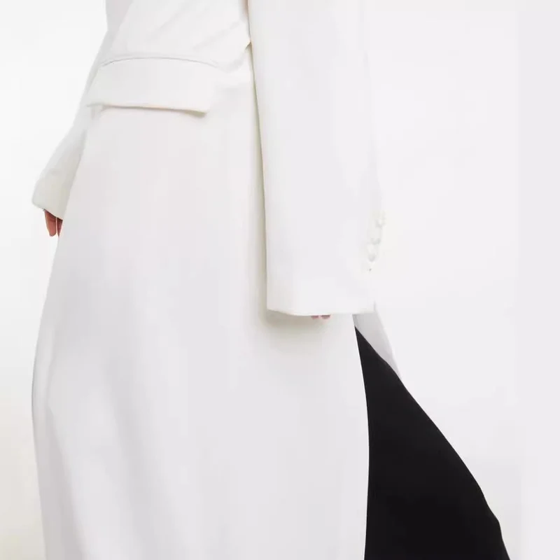 Damen Maxilanger schlanker Mantelblazer mit verdeckter Knopfleiste und schmaler Schulterlinie Nord Taschen