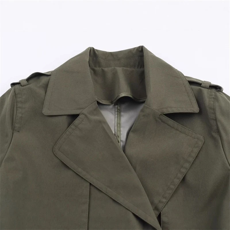 Damen Kurztrench mit A‑Linien‑Silhouette, doppelreihiger Knopfleiste, Bindegürtel und Schulterriegeln Nord Taschen