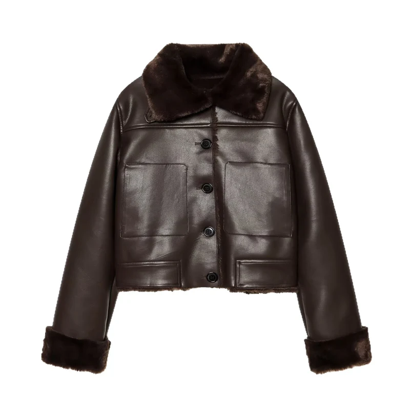 Damen Kurzjacke in Lammfell‑Optik mit Pelzkragen, aufgesetzten Taschen und Knopfleiste Nord Taschen