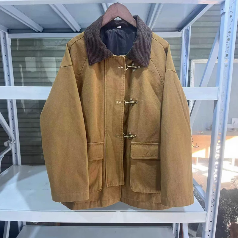 Damen Oversize Kurzmantel mit Knebelverschlüssen und Cordkragen Nord Taschen