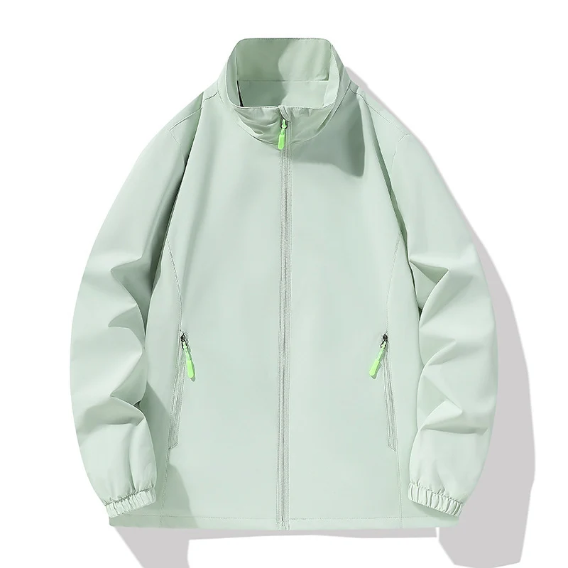 Herren Minimalistische Softshell-Outdoorjacke mit Stehkragen, wind- und wasserabweisender Membran und fluoreszierenden Zipper-Pulls Nord Taschen