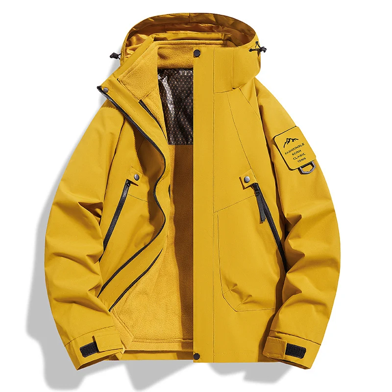 Damen Wasserabweisende Softshell-Funktionsjacke mit verstellbarer Kapuze, winddichter Membran und schrägen Reißverschlusstaschen Nord Taschen