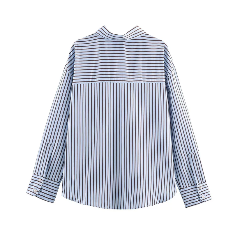 Damen Oversize Gestreifte Hemdbluse mit Kentkragen, durchgehender Knopfleiste und langen Manschetten Nord Taschen
