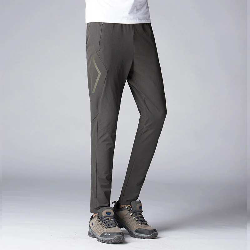 Damen Slim-Fit Stretch-Trekkinghose mit vorgeformten Knien und elastischem Komfortbund Nord Taschen
