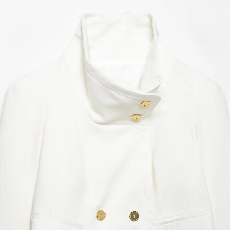 Damen Cropped-Blazer mit hohem Stehkragen, doppelreihiger Knopfleiste und Ziermanschetten Nord Taschen